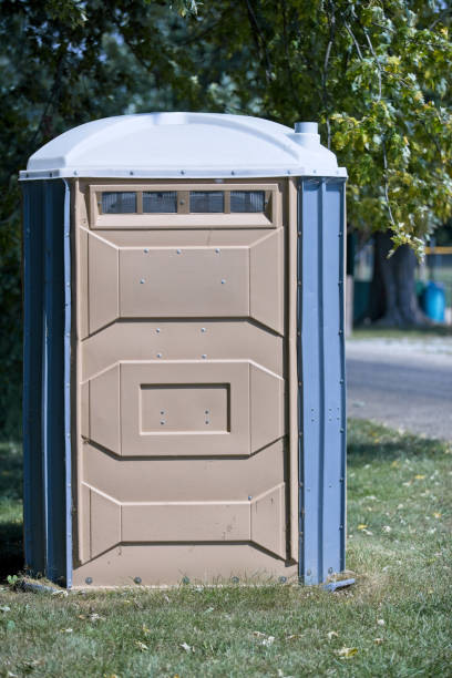 Portable Toilet Options We Offer in Snellville, GA